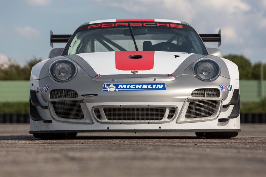  Porsche 911 GT3 R 2013 года  (фото 7 из 12)